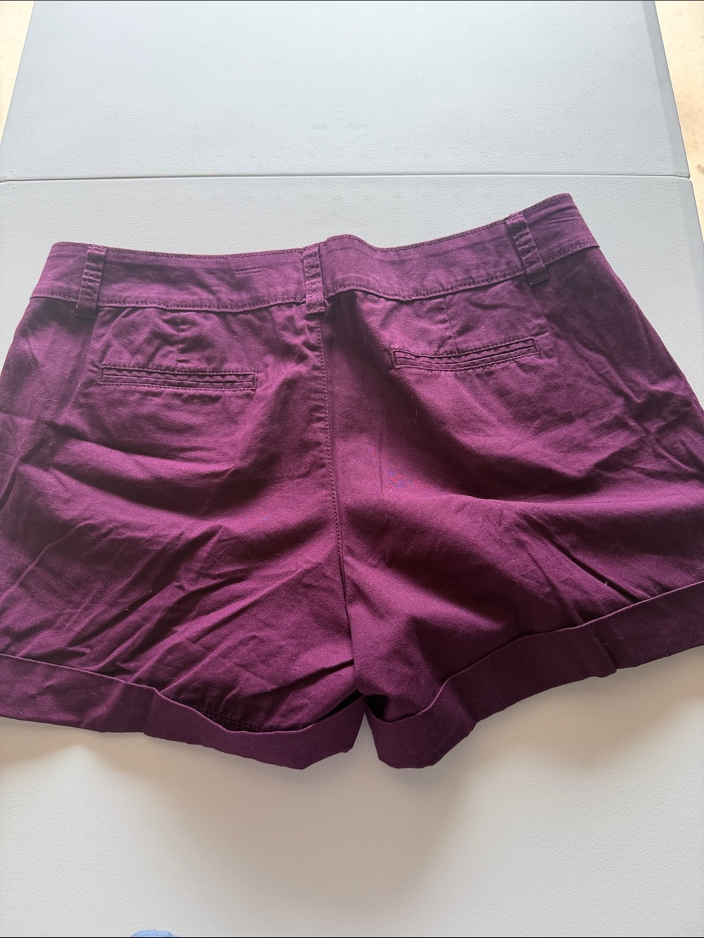 Woman’s Apt. 9 Plum High-Waist Casual Shorts, Size 12 - Picture 2 of 3